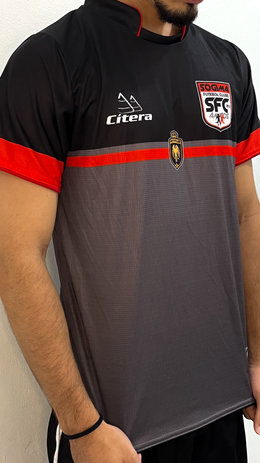 Uniforme comissão verso
